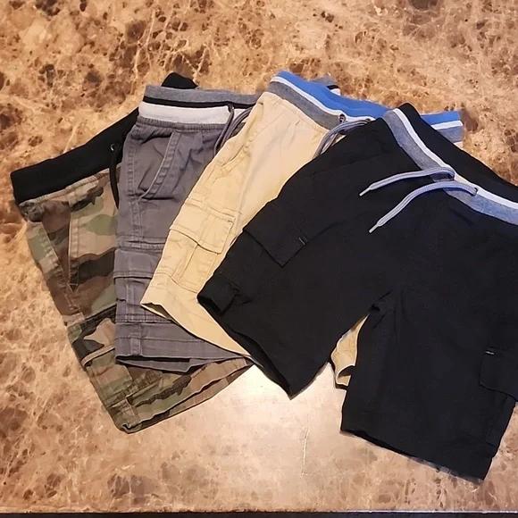 🚨SOLD🚨 Set of 4 Wonder Nation Boys cargo shorts size 8 - Picture 1 of 1